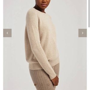New 100% Wool Crew-Neck Sweater